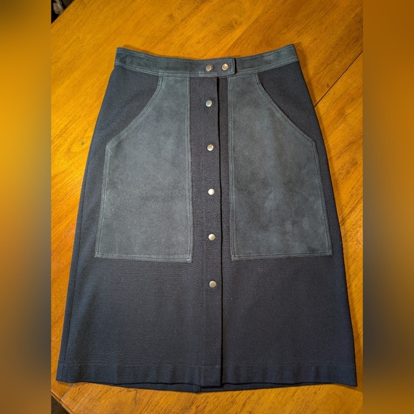 Theory real leather skirt. - Picture 10 of 16